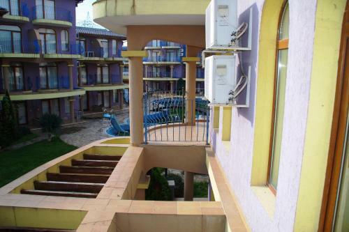 Azura Garden Apartments