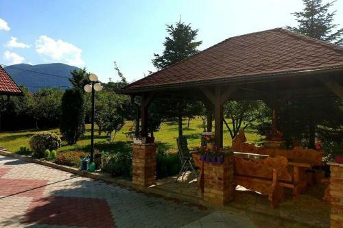 Holiday House