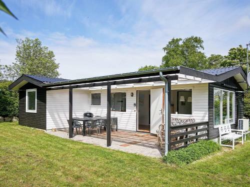 Holiday Home Allinge XIV