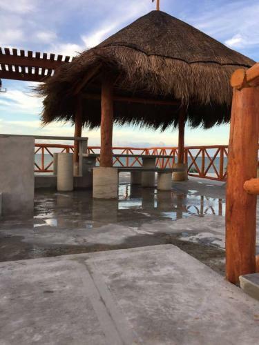 Apartamento Mystic Lounge - On The Beach With Swimming Pool