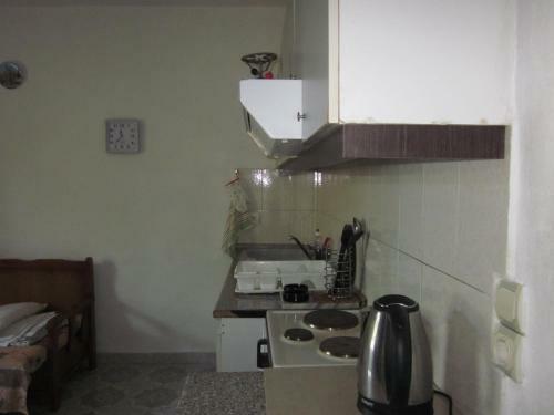 Hostal Guest House And Tavern Leo
