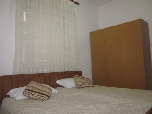 Hostal Guest House And Tavern Leo