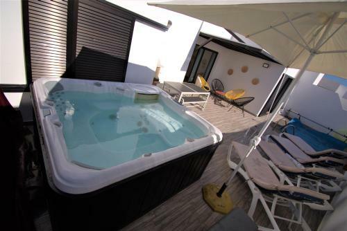 Villa Playa Blanca , Koldos Beach House