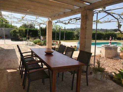 Villa Dallas - Private Villa, Countryside, Large Pool
