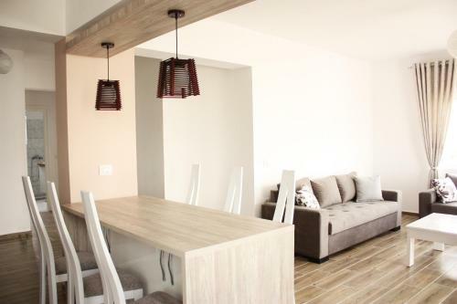 Alexandra�s Apartments