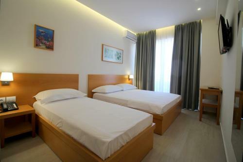 Hotel Ari 2