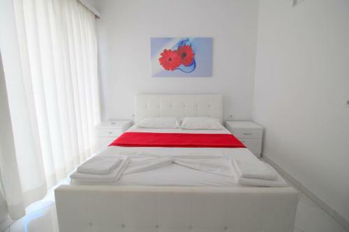 Eleana Apartments
