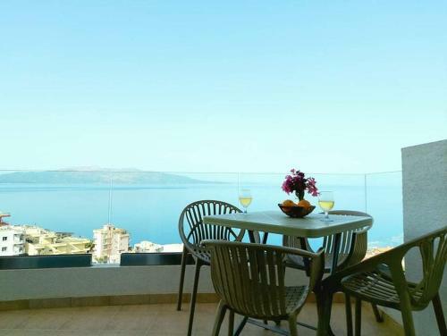 Pearl Apartment