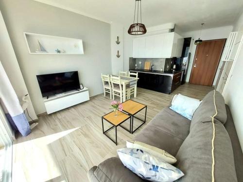 Pearl Apartment
