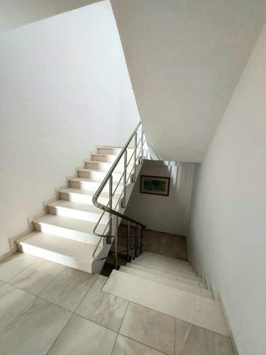 Pearl Apartment