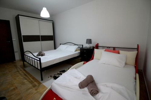 Gregor Apartments