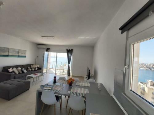 Saranda Amazing Sea View Apartment