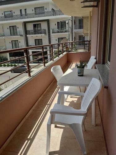 Apartamento Popi Rooms