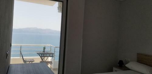 Poseidon Apartments - Amazing Sea View