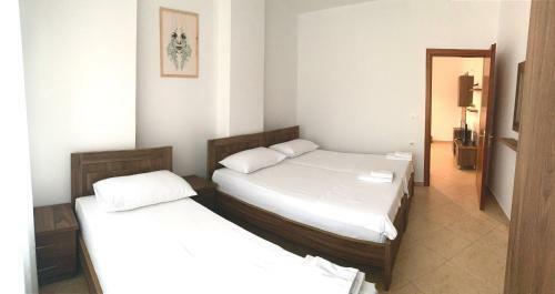 Sea La Vie Apartments