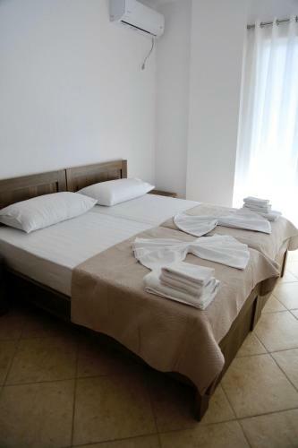 Sea La Vie Apartments