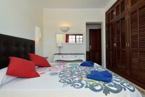 Private Villa With Pool Faro Park