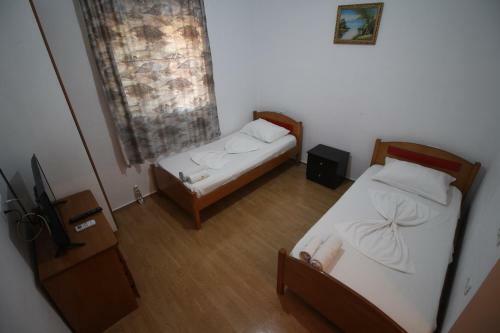 Hostal Keivi Guesthouse