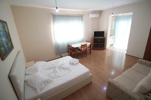 Hostal Keivi Guesthouse