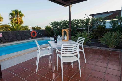 Villa Pola Marinas