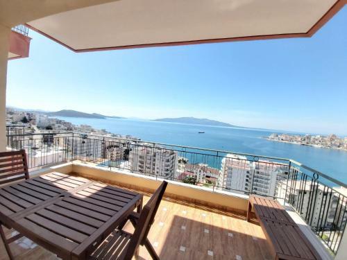 5th Avenue Sea View Apartment