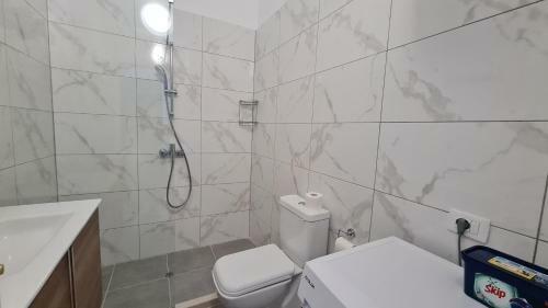 The Hill Sea View Apartment