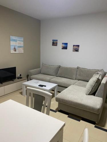 Jasmine Apartments