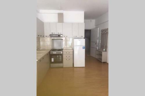 Saranda Apartment