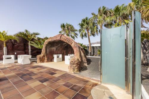 Villa Home Olive