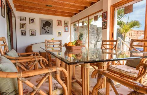 Villa Home Olive