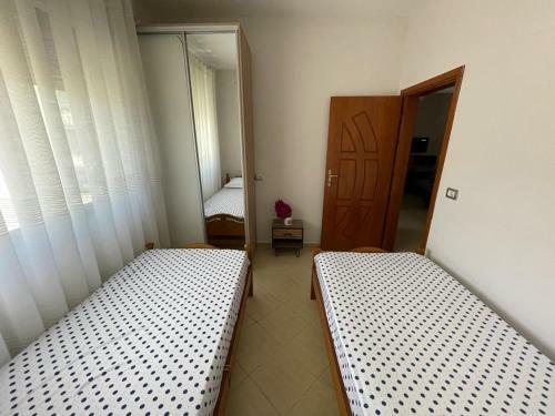 Nearby The Sea Apartment