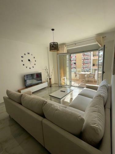 Beachfront Apartment Saranda Terraces