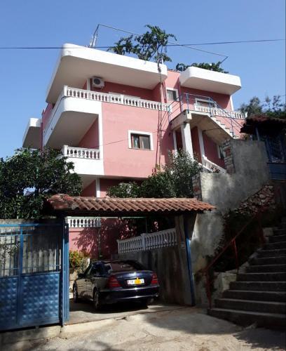 Apartamento Vila Jakupi