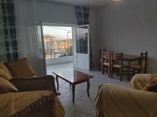 Toma's Apartment- 3 Bedrooms