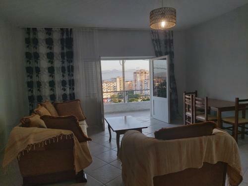 Toma's Apartment- 3 Bedrooms