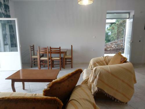 Toma's Apartment- 3 Bedrooms