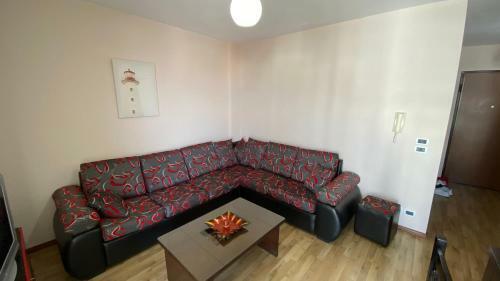 Ami Apartments