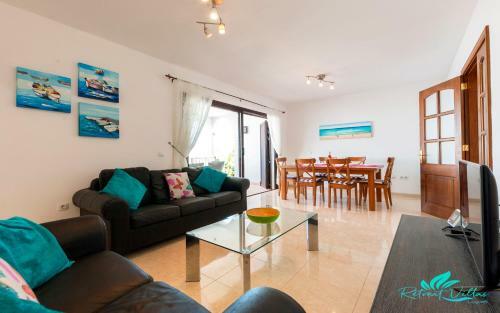 Stunning 3-bed Villa In Playa Blanca
