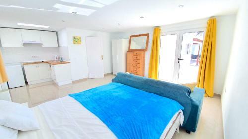 Villa Renaissance, 6 Bed 6 Bath Spacious Villa
