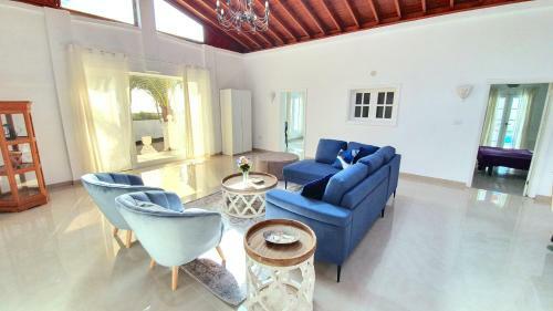 Villa Renaissance, 6 Bed 6 Bath Spacious Villa