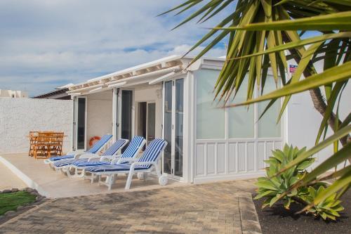 Remarkable 2-bed Villa In Playa Blanca