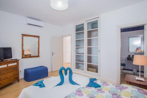 Remarkable 2-bed Villa In Playa Blanca
