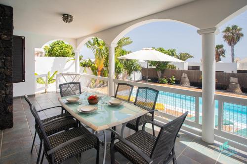 Impeccable 3-bed Villa In Playa Blanca