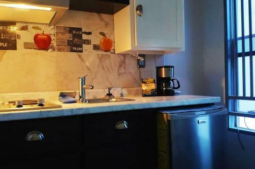 Apartamento Estudio Azul En Estrat�gica Ubic.(? Fact)