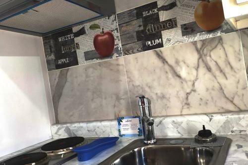 Apartamento Estudio Azul En Estrat�gica Ubic.(? Fact)