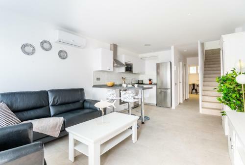 Monterey House Playa Blanca