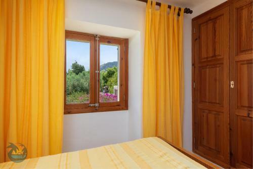 Finca L'hort De Can Bota,con Piscina Privada