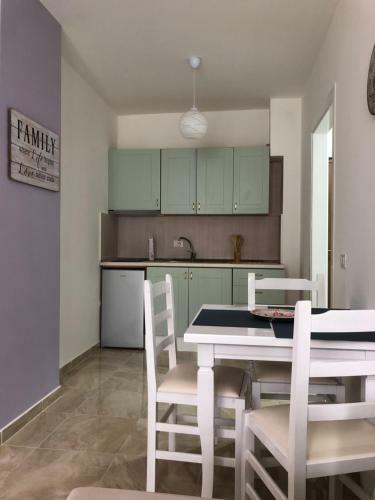 Blini Seaside Apartment