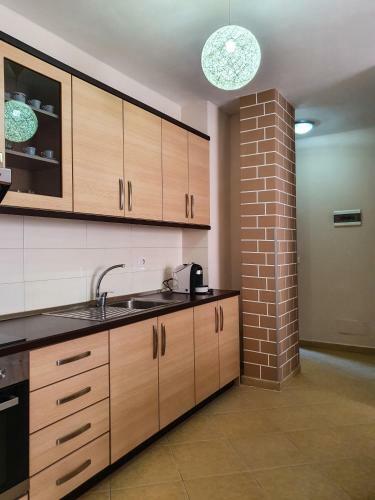 Eri Apartments