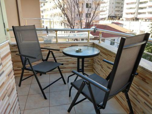 Sunset Apartment
